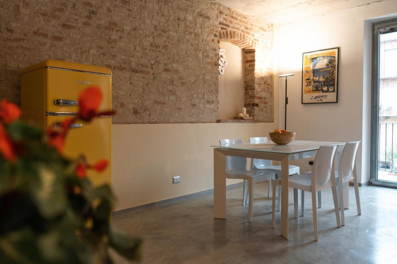 Apartamento Centro Storico Recinto Dei Nobili 2-Private Parking Asti Exterior foto